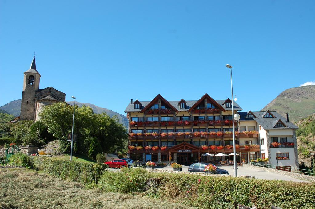 Hotel La Morera Valencia D'Aneu 외부 사진