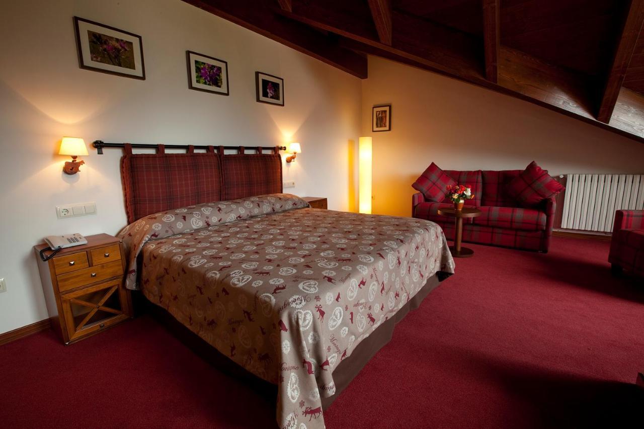 Hotel La Morera Valencia D'Aneu 외부 사진